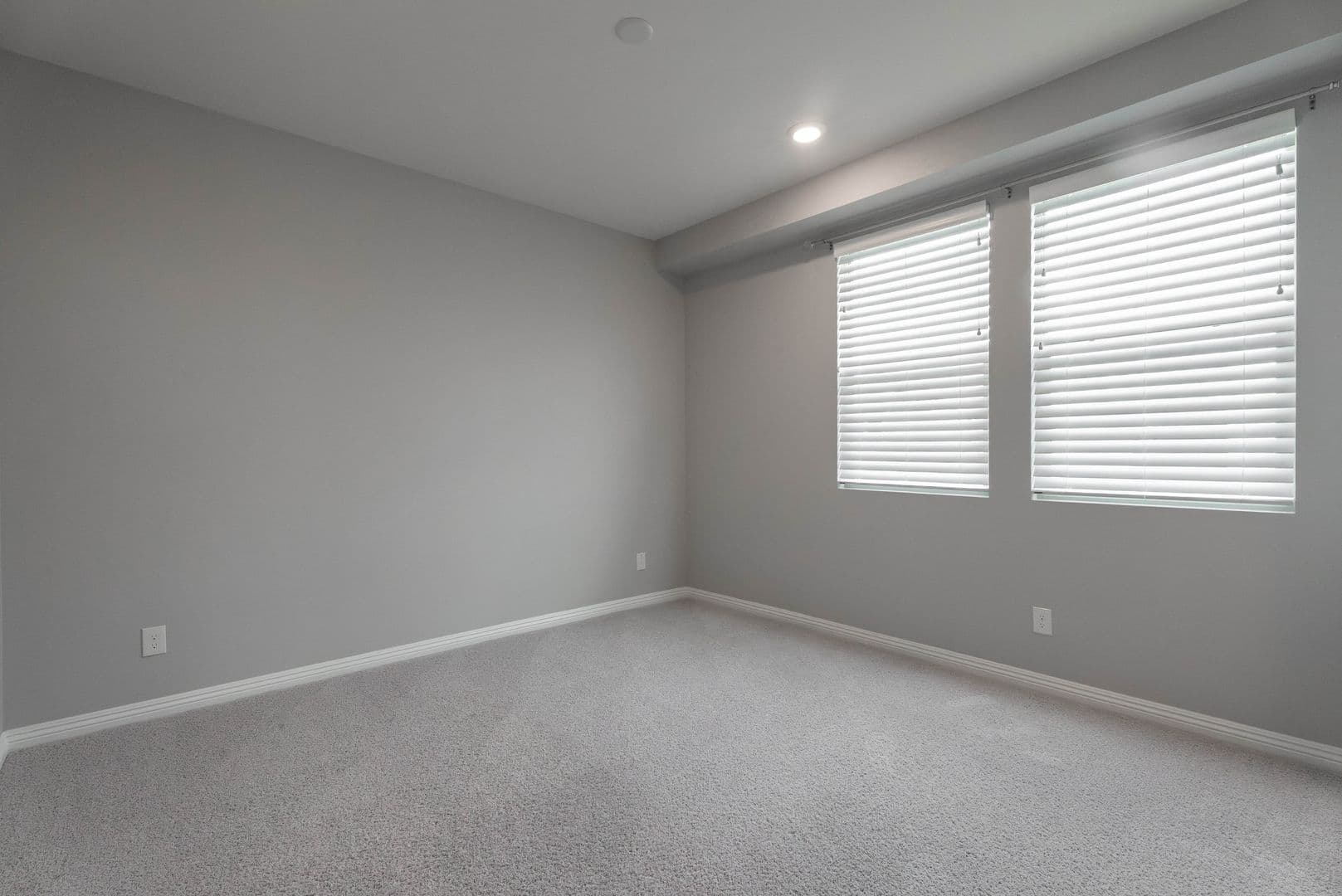 Las Vegas House: 12385 Valley Chase Ave