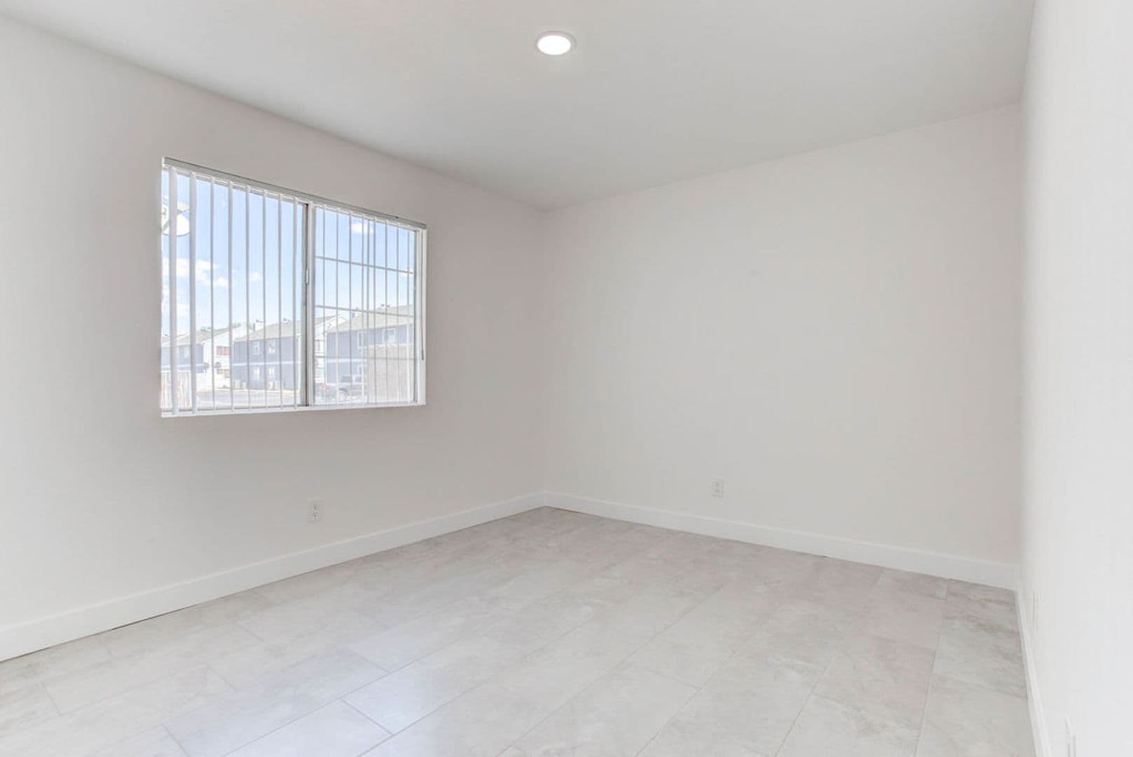 Las Vegas Apartment: 1870 Nebula Dr
