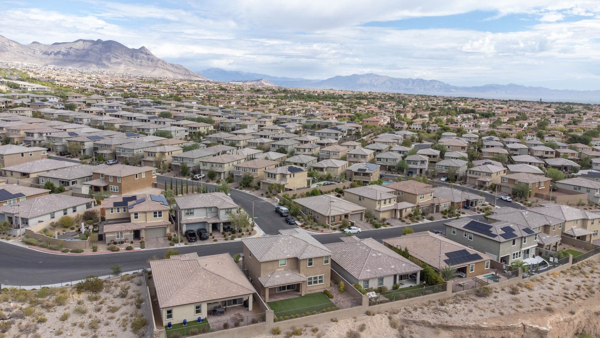 Las Vegas House: 12385 Valley Chase Ave