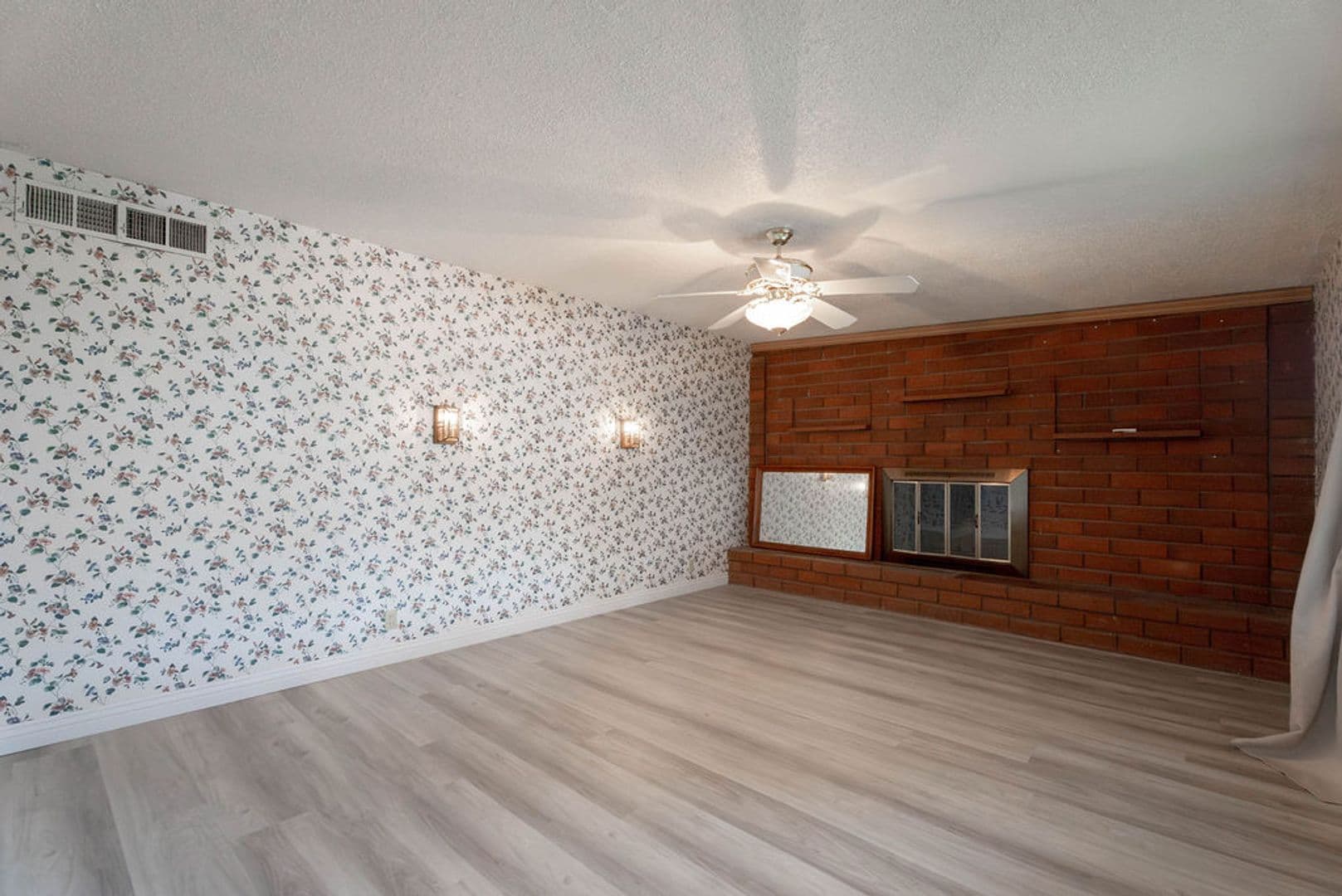 Las Vegas House: 5185 Sun Valley Dr