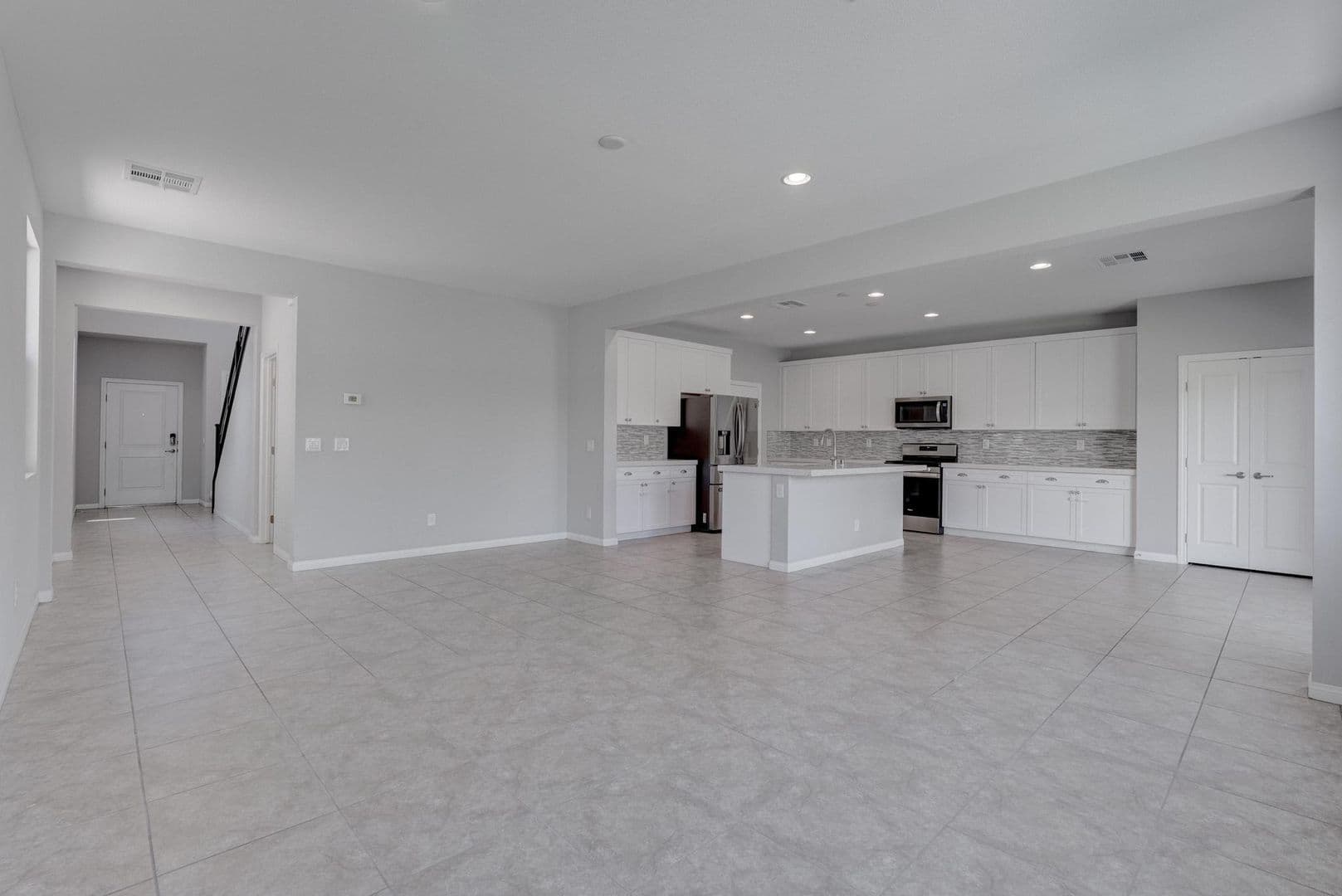 North Las Vegas House: 114 Manzanita Falls Ave