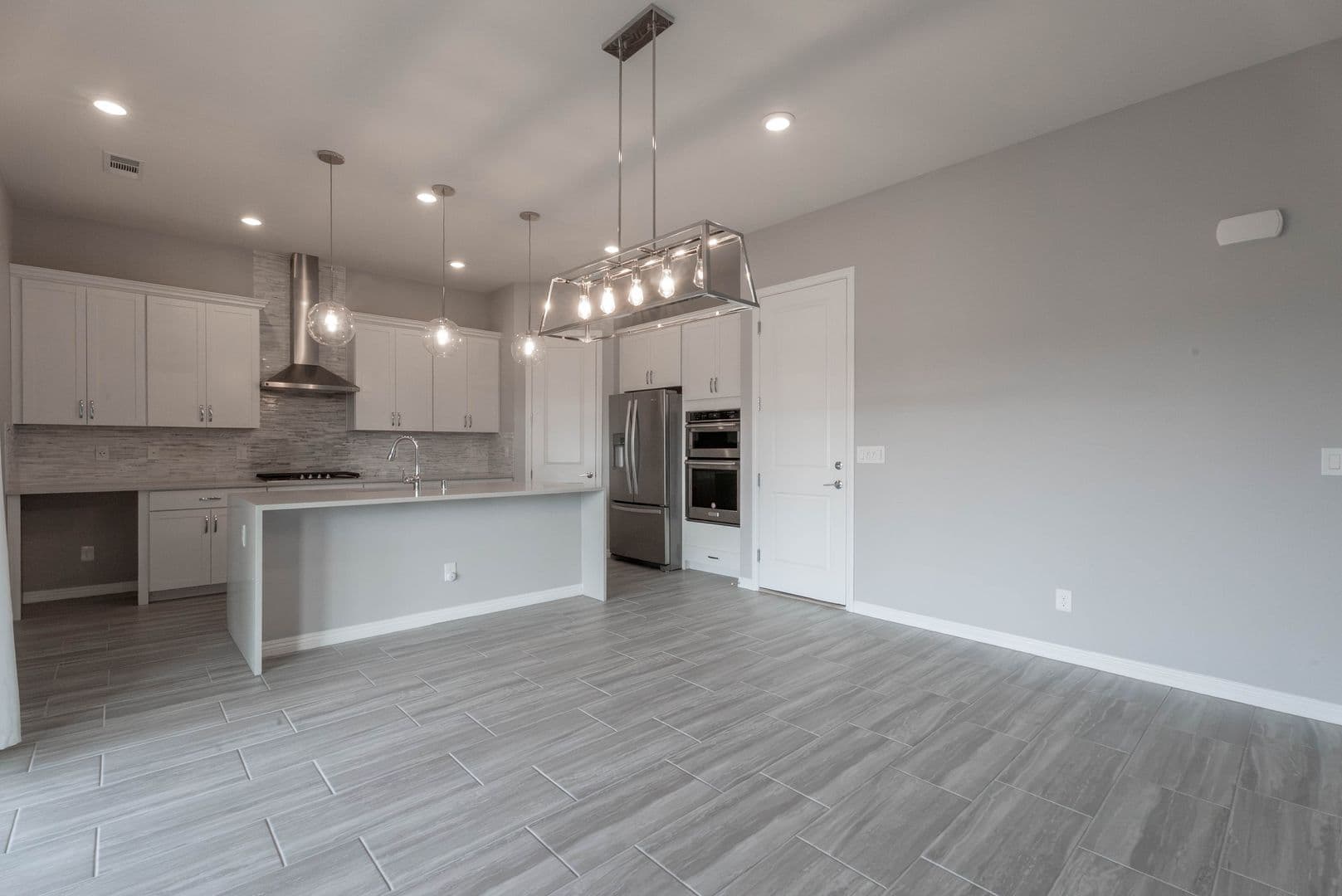 Las Vegas House: 12385 Valley Chase Ave