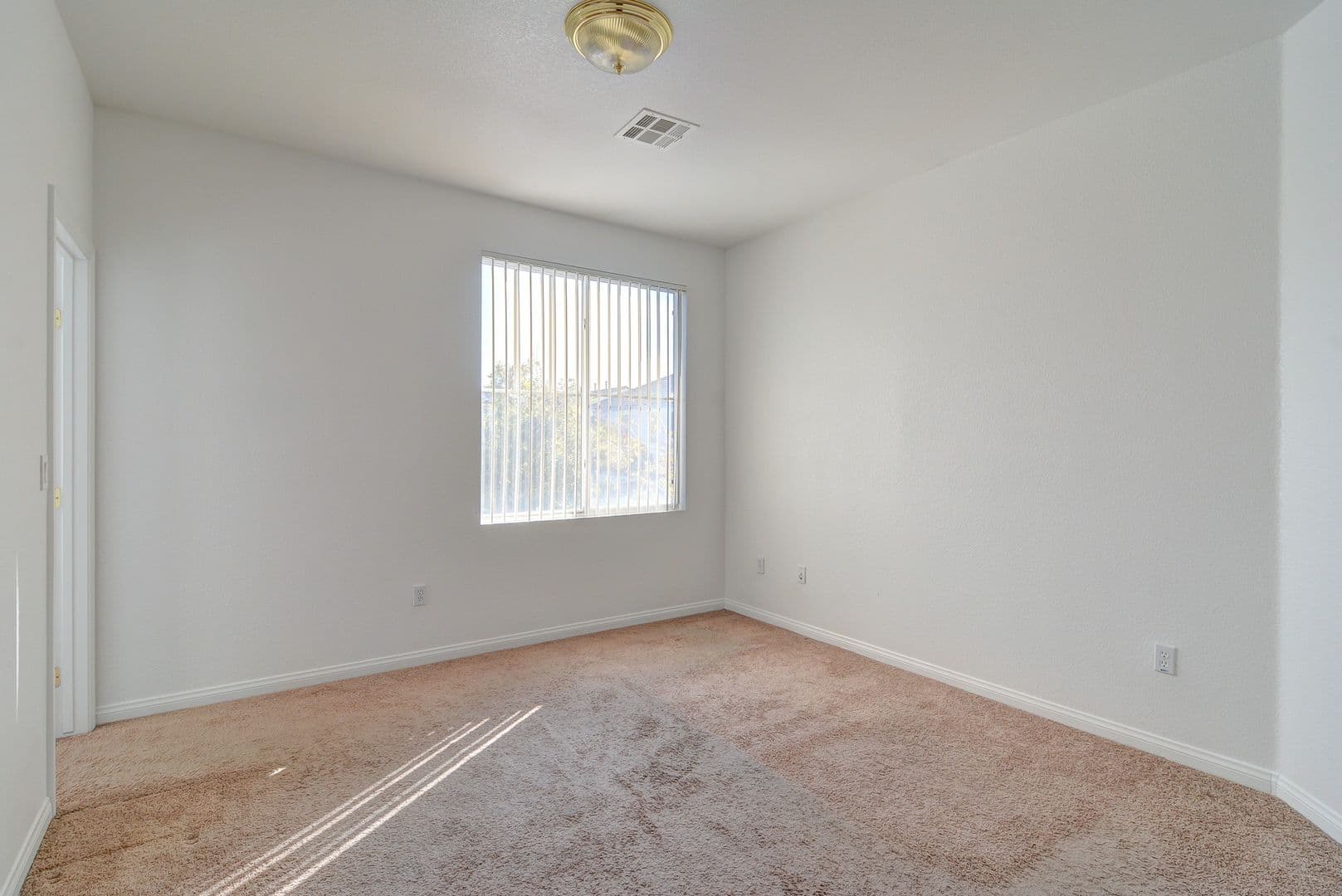 Las Vegas House: 6180 Bridgeport Hills Ave