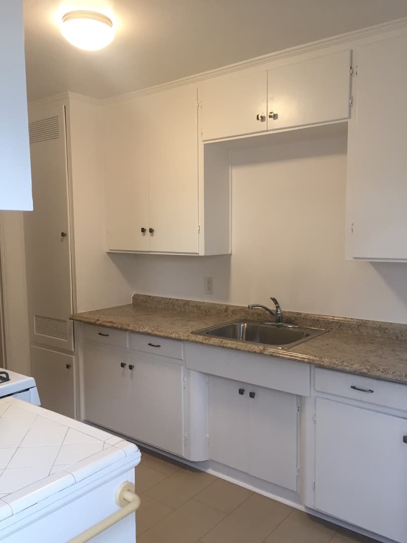 LA MESA Apartment: 7772-7786.5 UNIVERSITY AVE