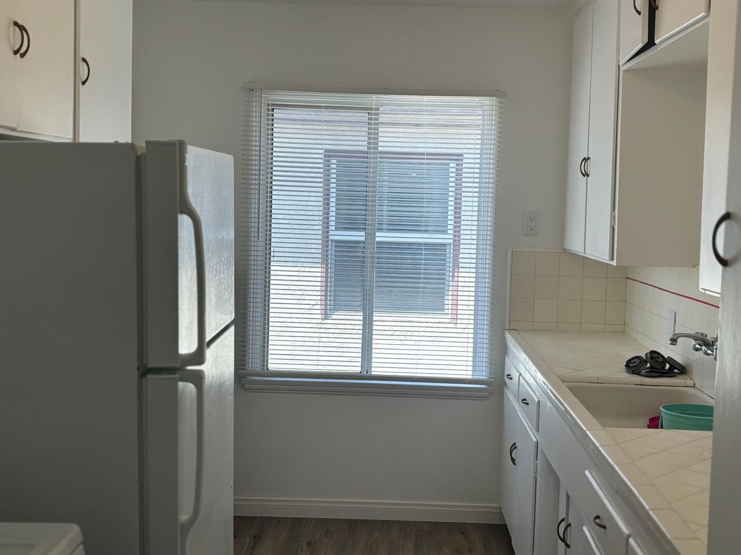 LA MESA Apartment: 7772-7786.5 UNIVERSITY AVE