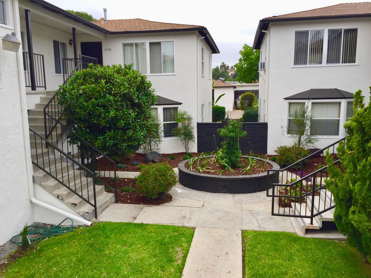 LA MESA Apartment: 7772-7786.5 UNIVERSITY AVE
