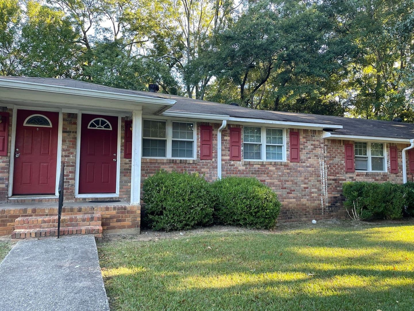 Carrollton House: 99-B Tillman Drive