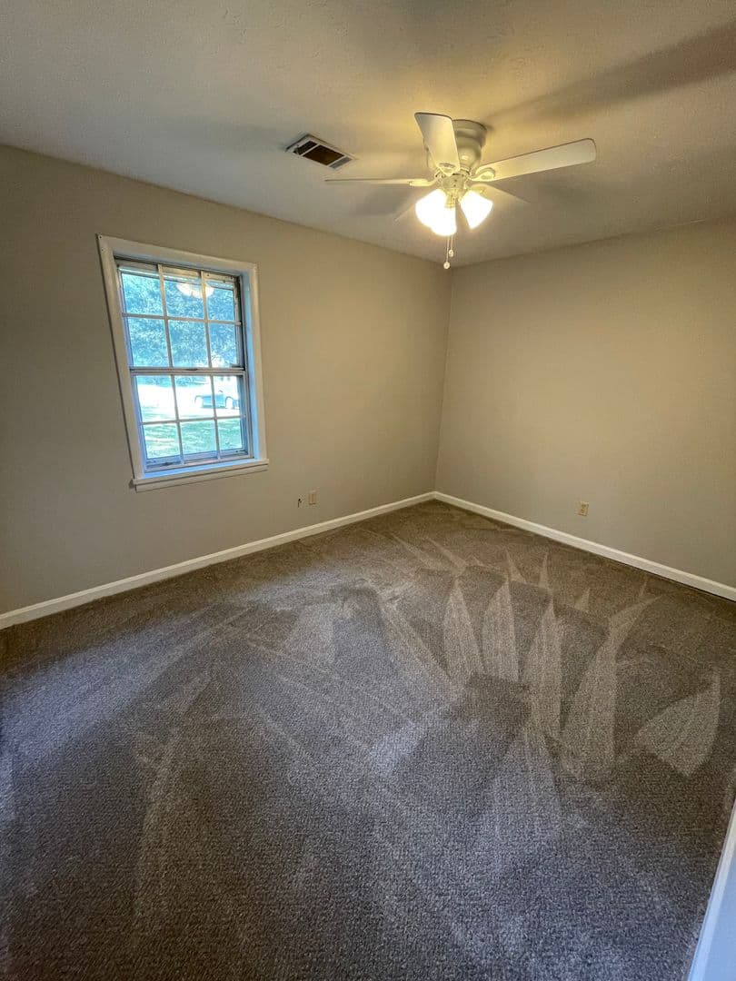 Carrollton House: 45 Knob Cir