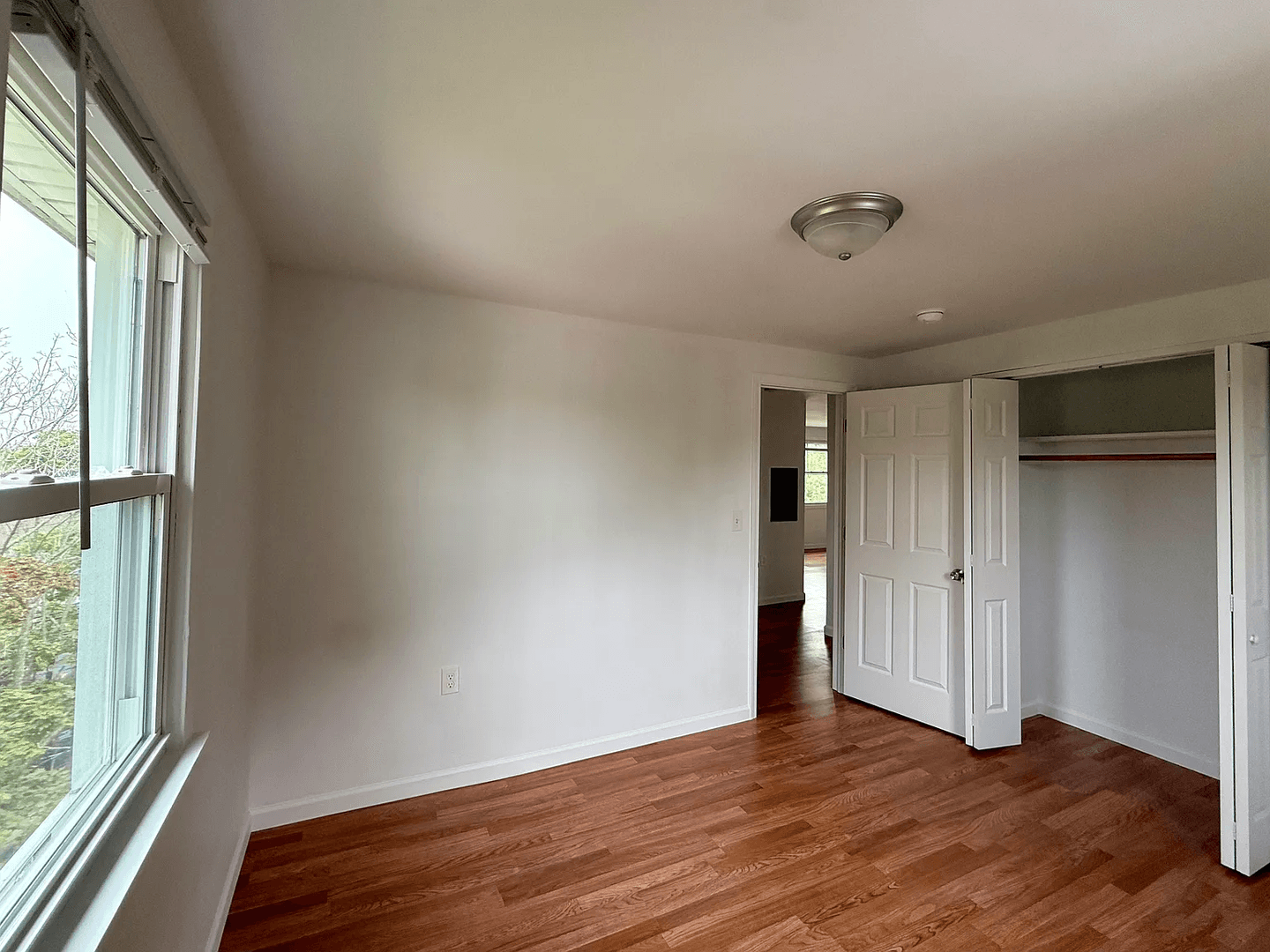 County Apartment: New Haven