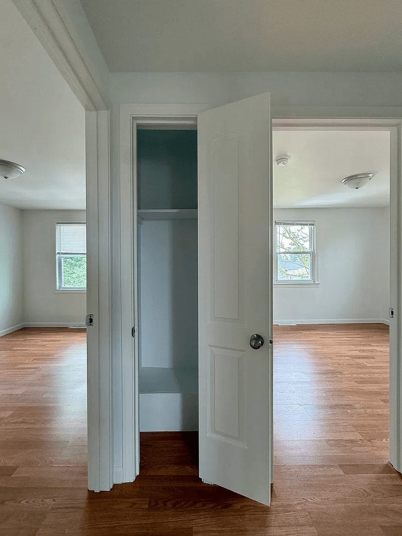 County Apartment: New Haven