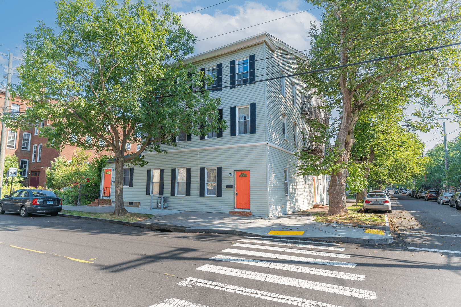 New Haven Apartment: 11 Lawrence St