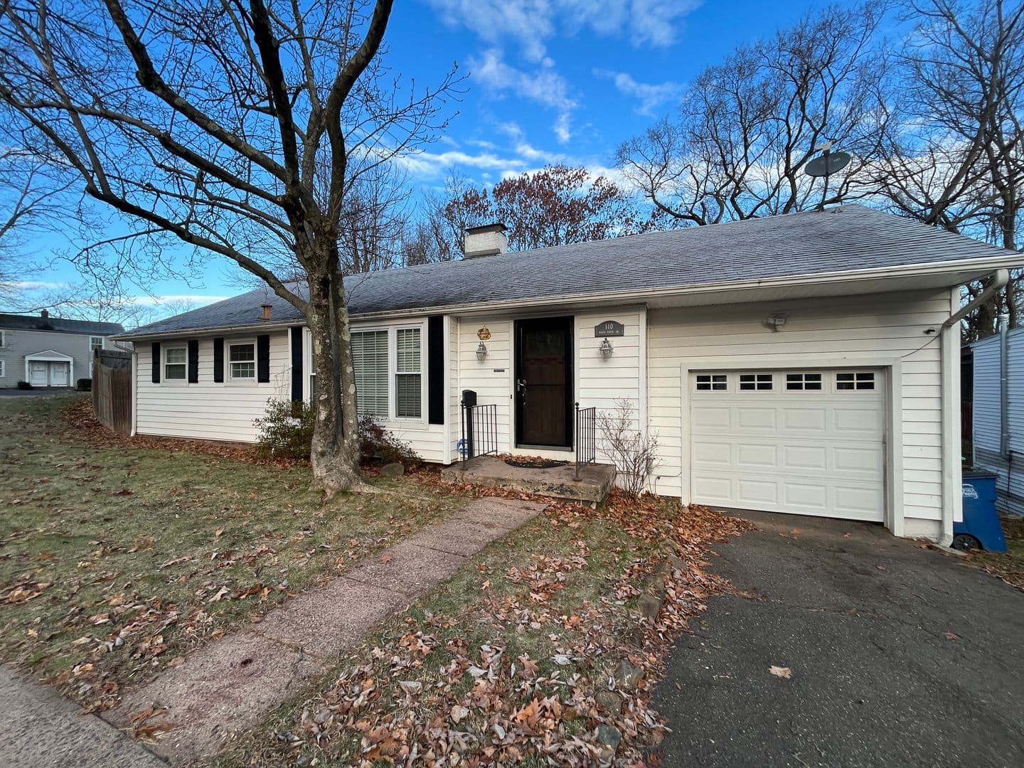 County Apartment: New Haven