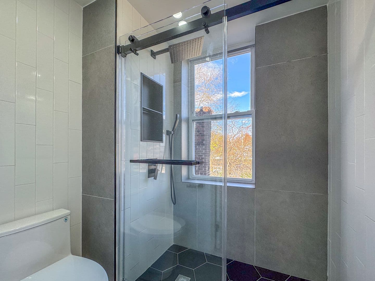 County Apartment: New Haven