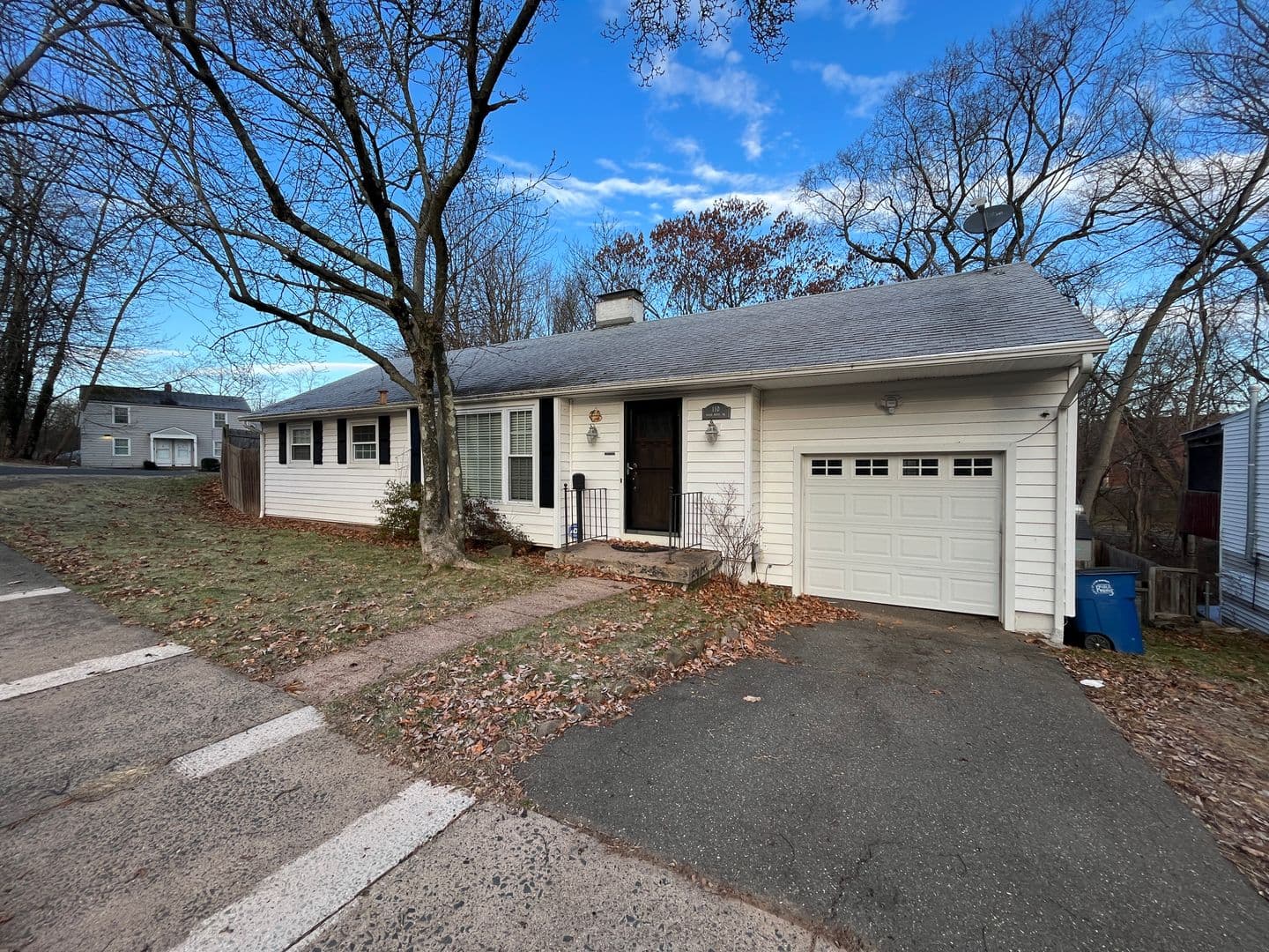 County Apartment: New Haven