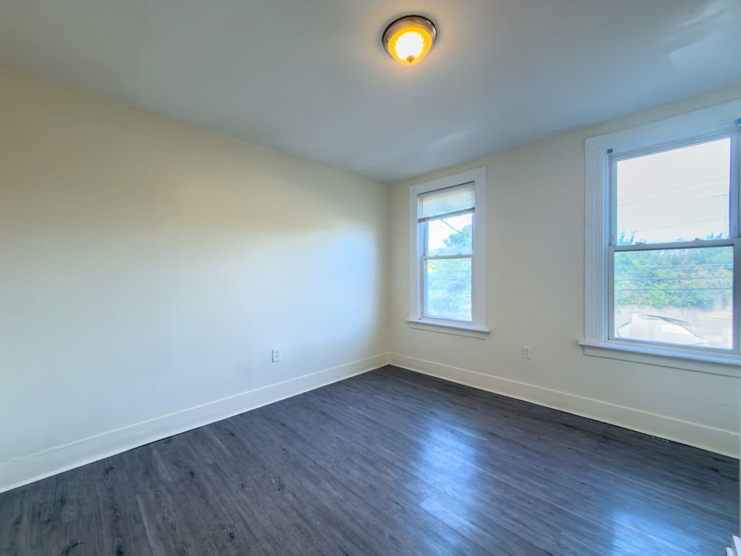 New Haven House: 1241 State Street