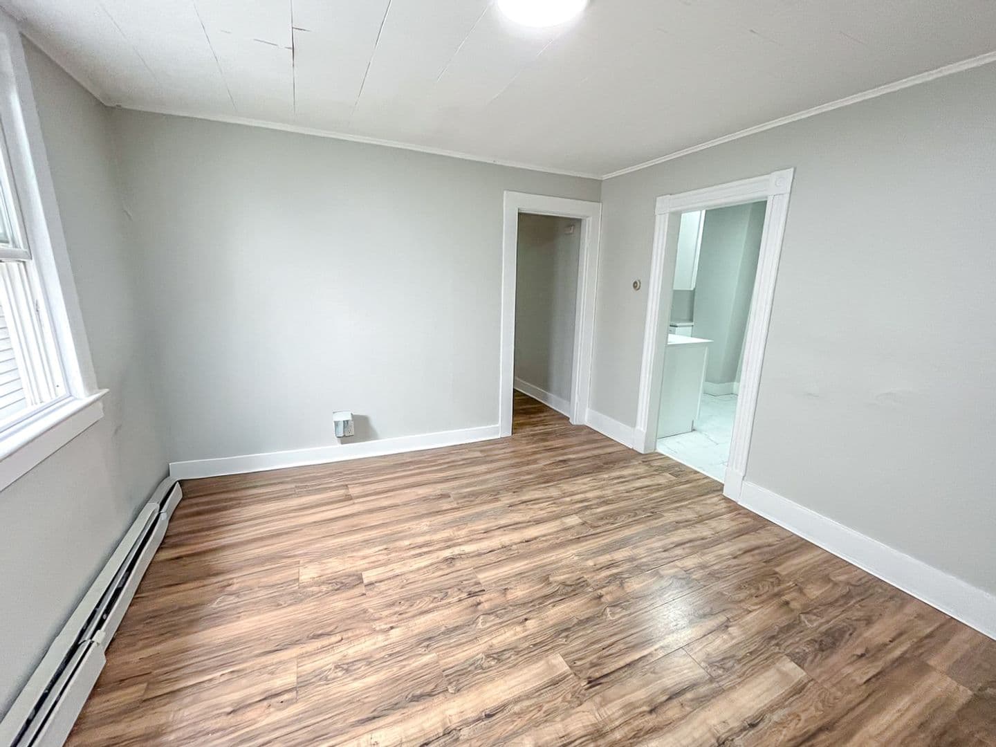 New Haven Apartment: 817 State Street