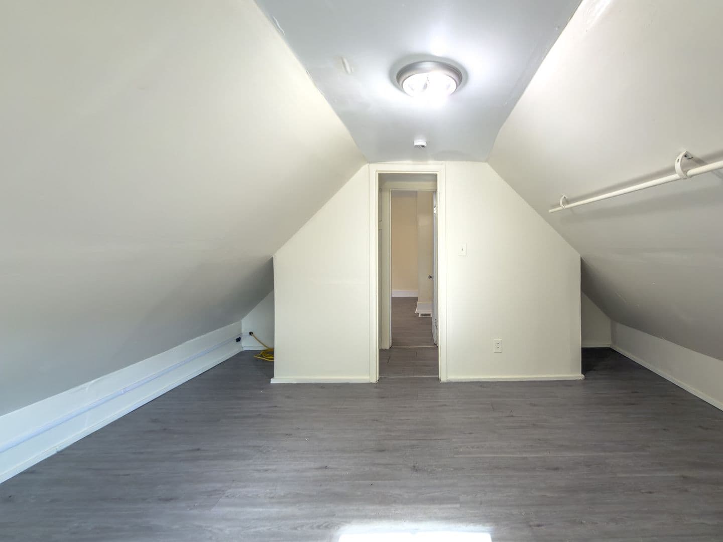 New Haven House: 1241 State Street