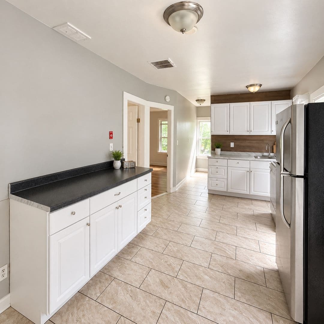 County Apartment: New Haven
