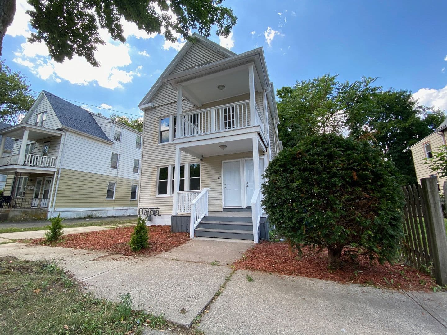 County Apartment: New Haven