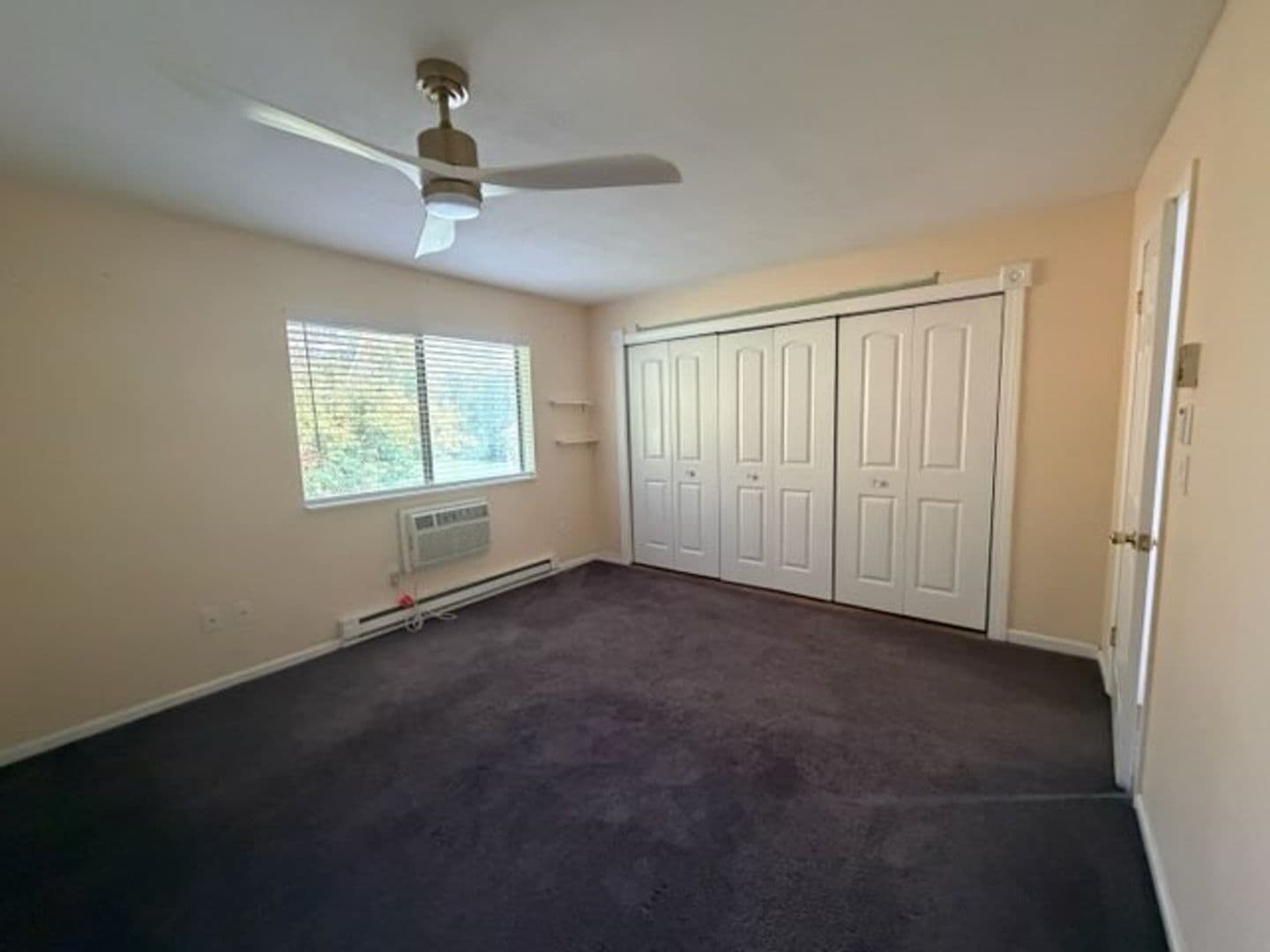 Meriden Condo: 181 Hicks St