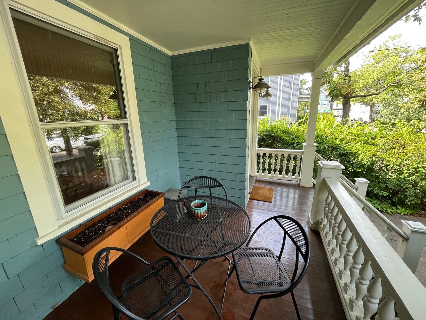 New Haven House: 17 Anderson St