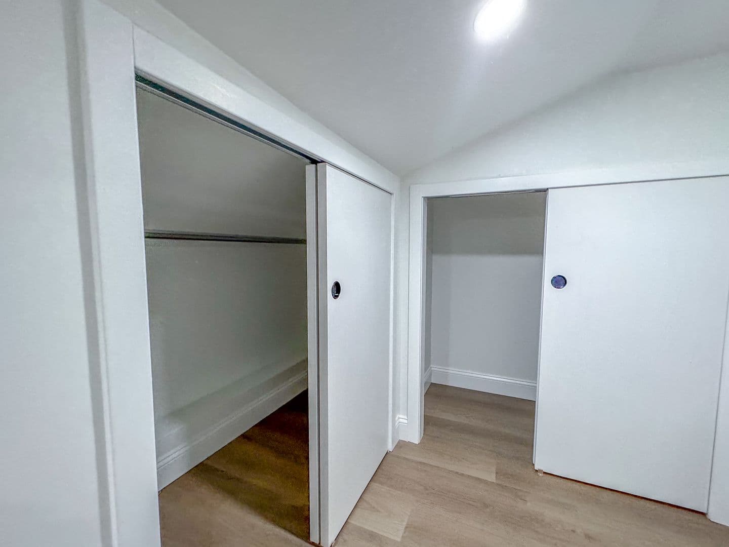 County Apartment: New Haven