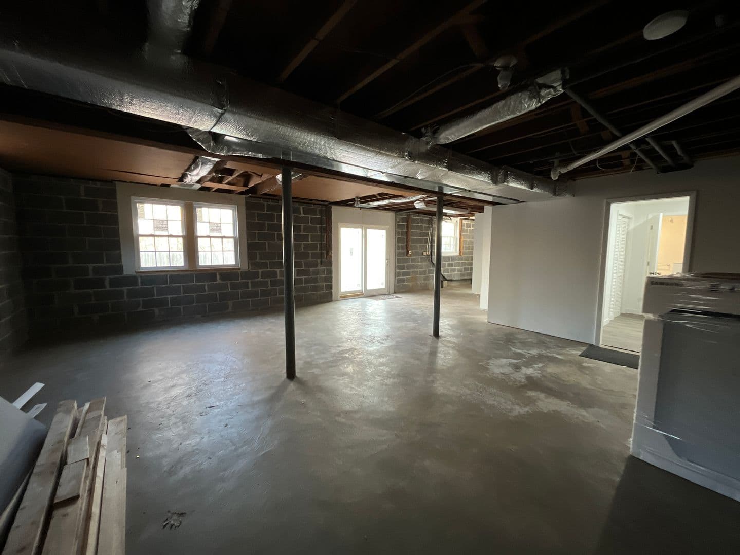 County Apartment: New Haven
