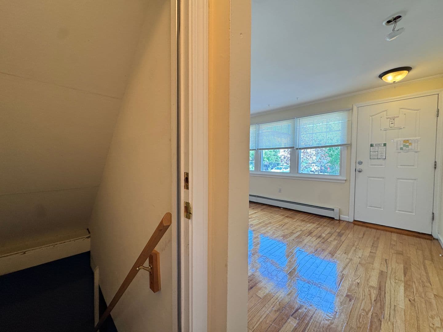 West Haven Townhome: 785 Savin Avenue