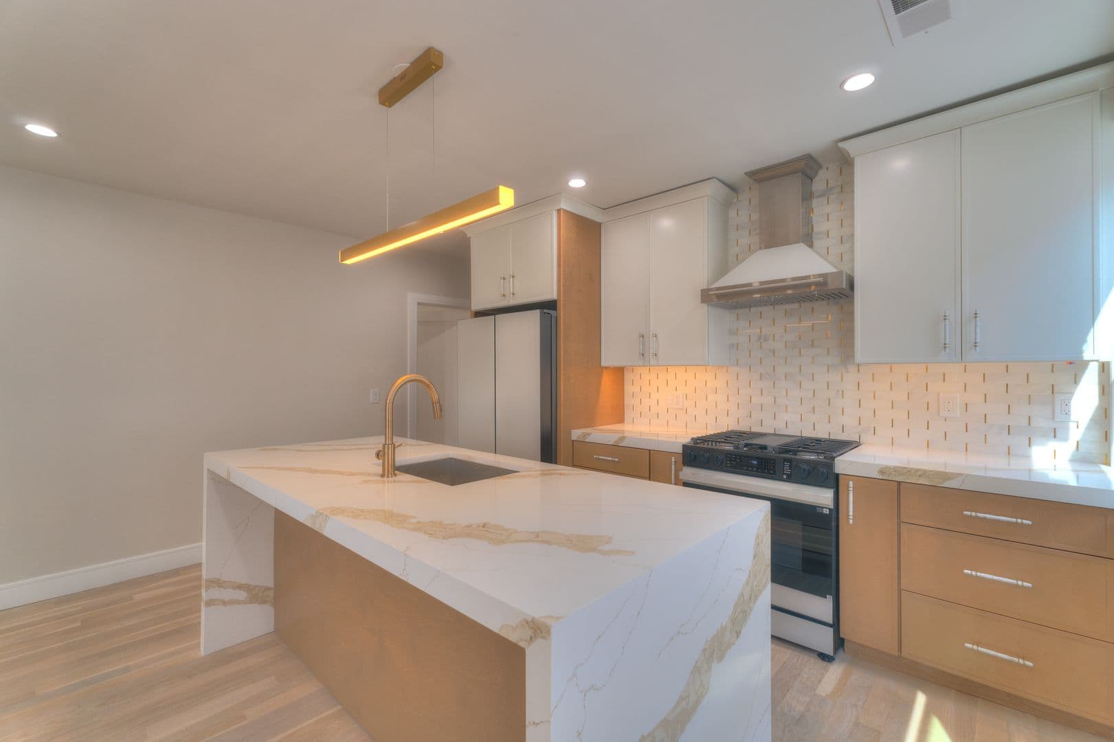 New Haven Apartment: 123 Winchester