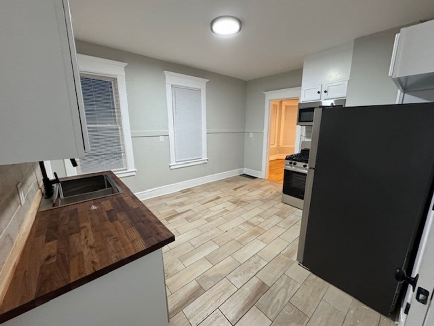 County Apartment: New Haven