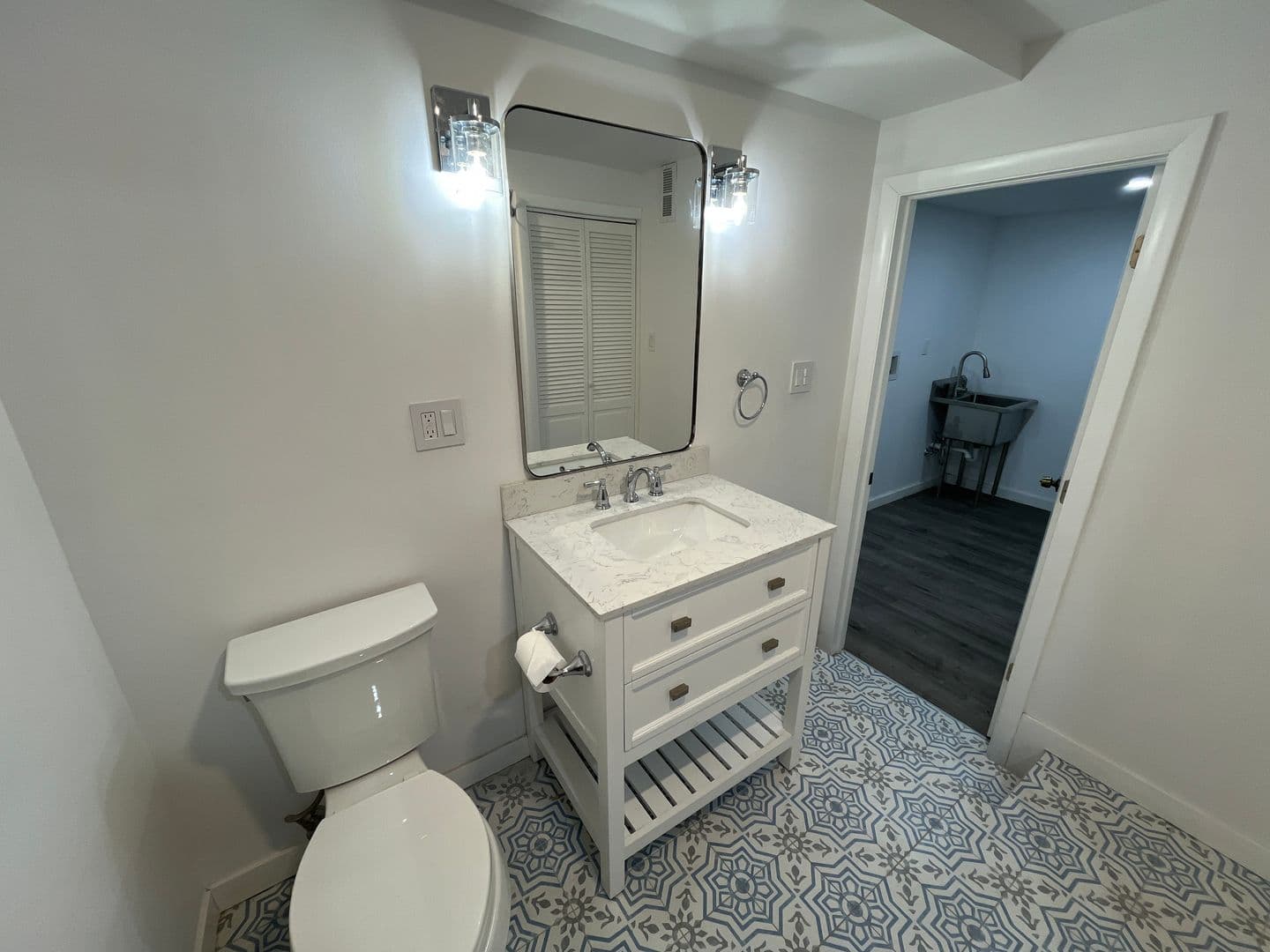 County Apartment: New Haven