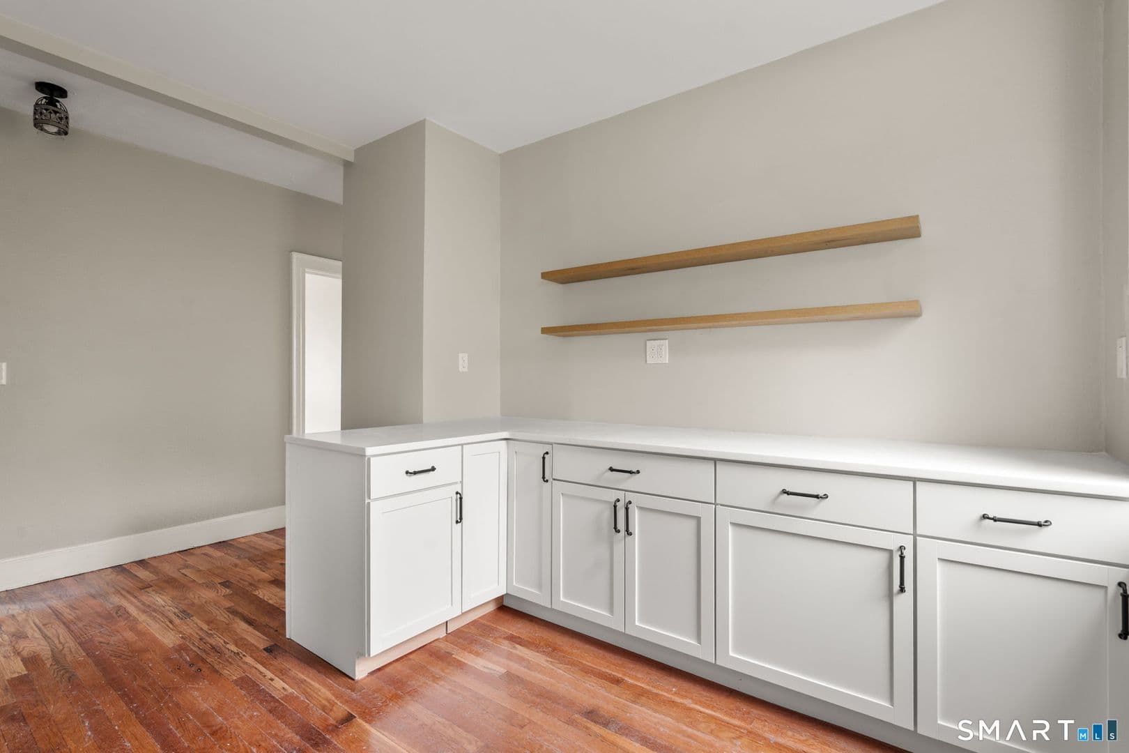 West Haven Apartment: 94 Thomas St