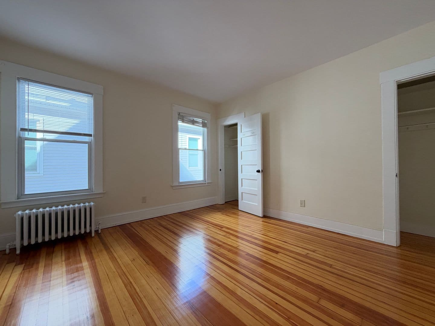 New Haven Apartment: 323-325 Willow Street