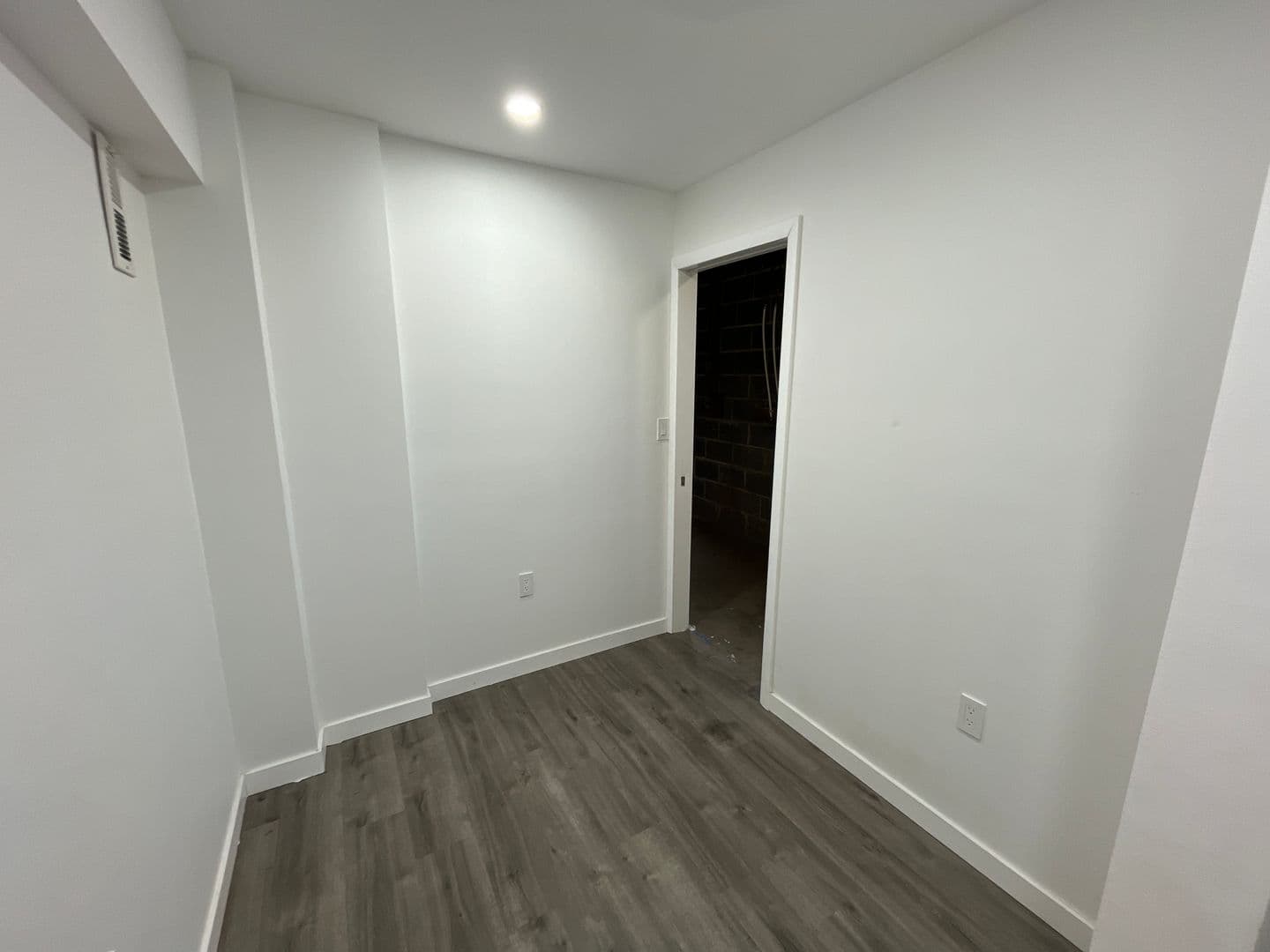 County Apartment: New Haven