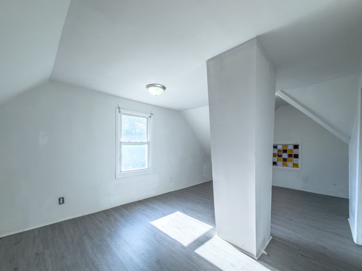 New Haven House: 1241 State Street