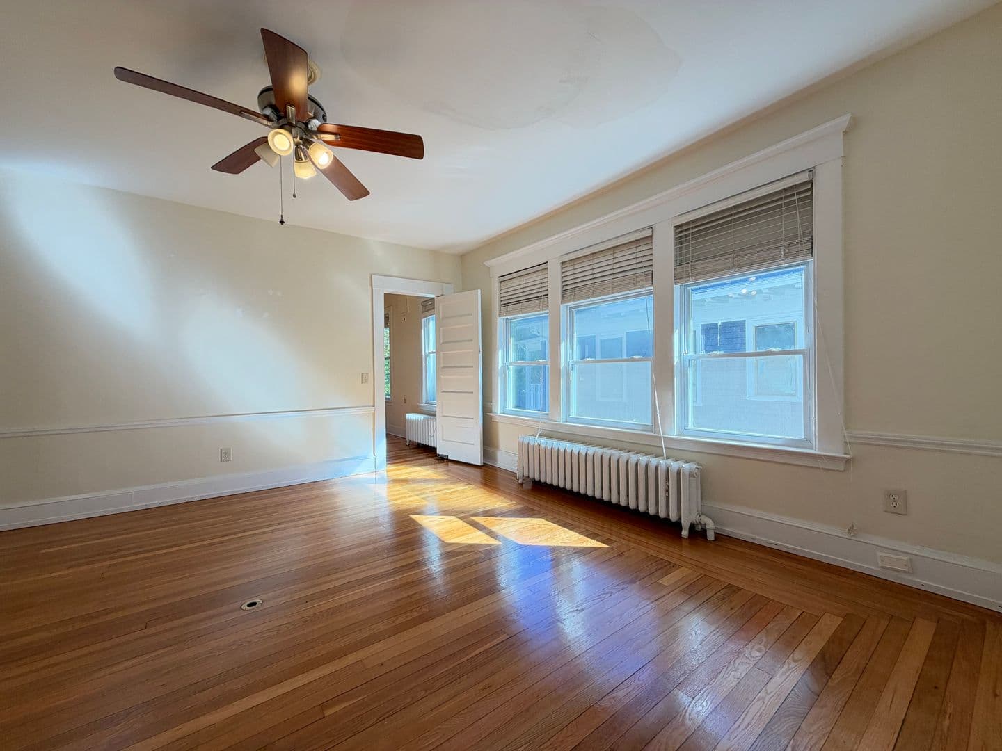 New Haven Apartment: 323-325 Willow Street