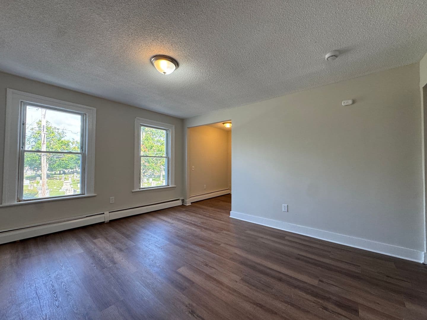 New Haven Apartment: 312 Davenport Ave
