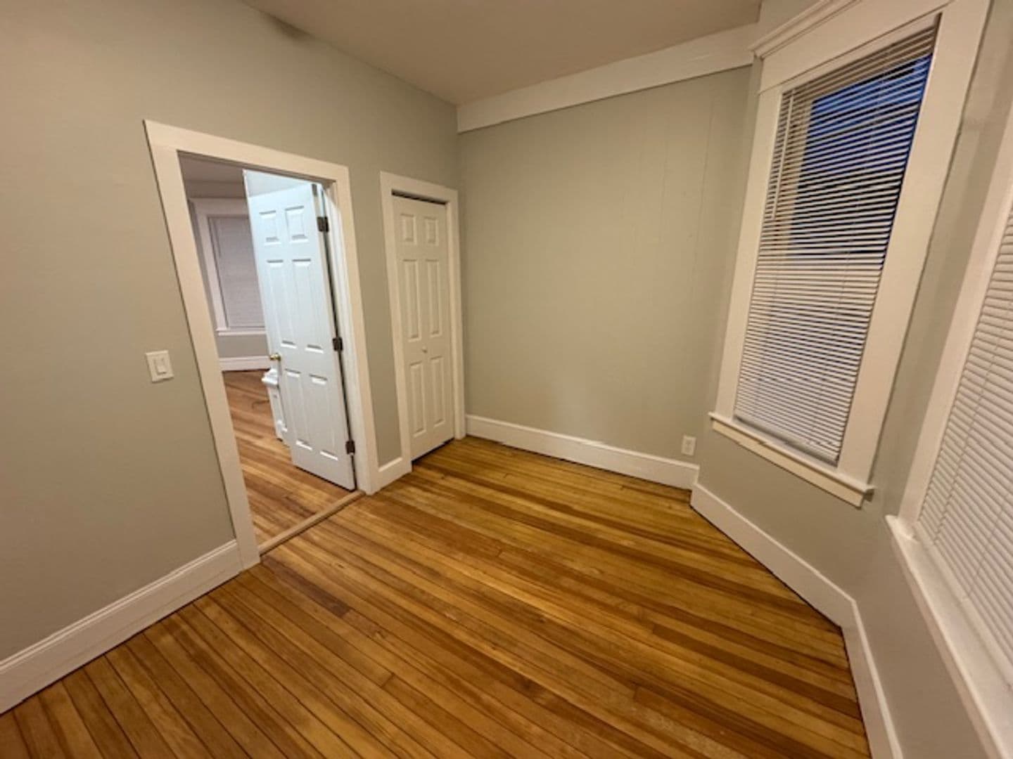 County Apartment: New Haven