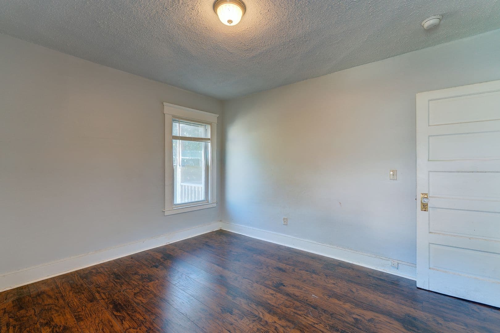 New Haven Apartment: 255 County St