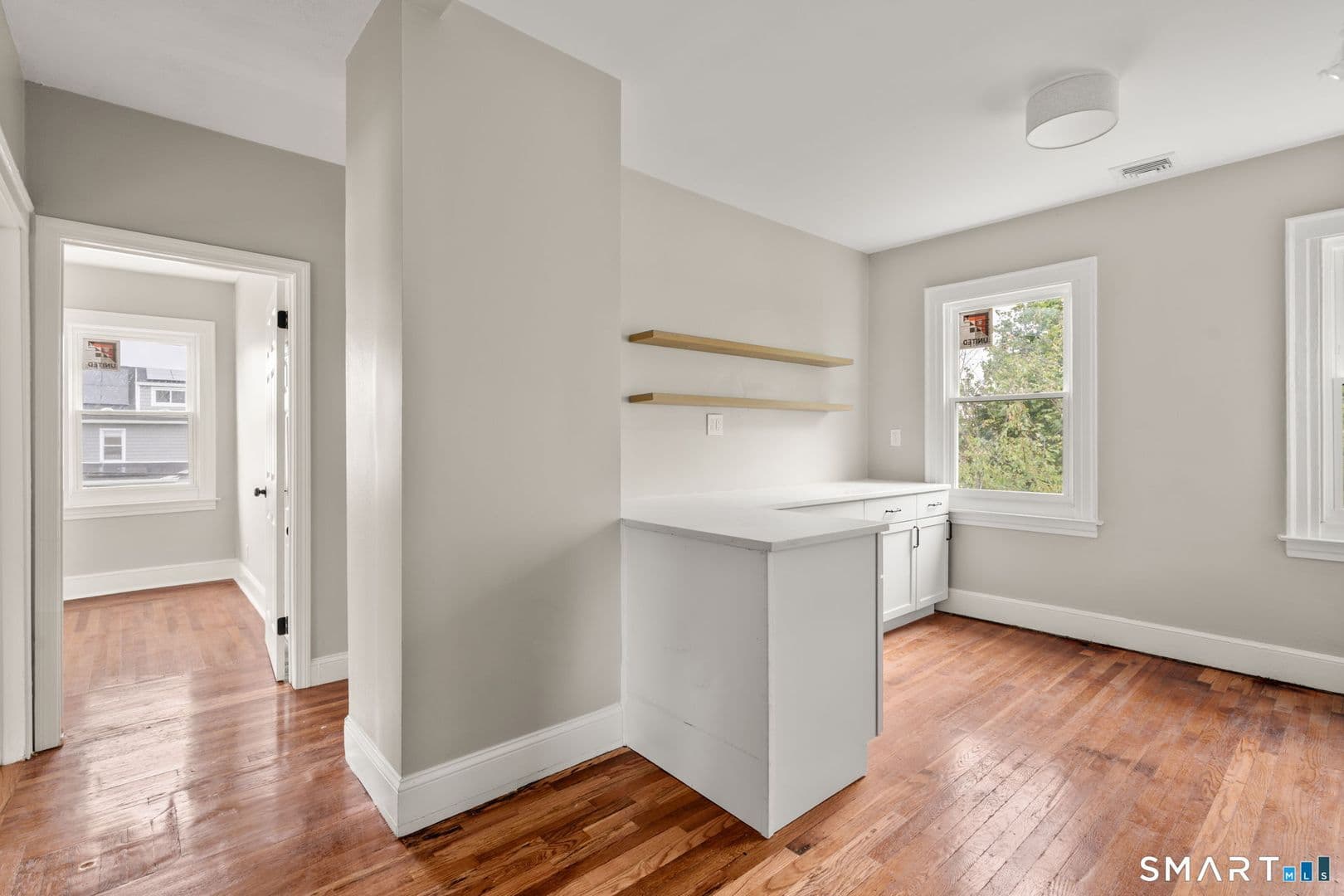 West Haven Apartment: 94 Thomas St