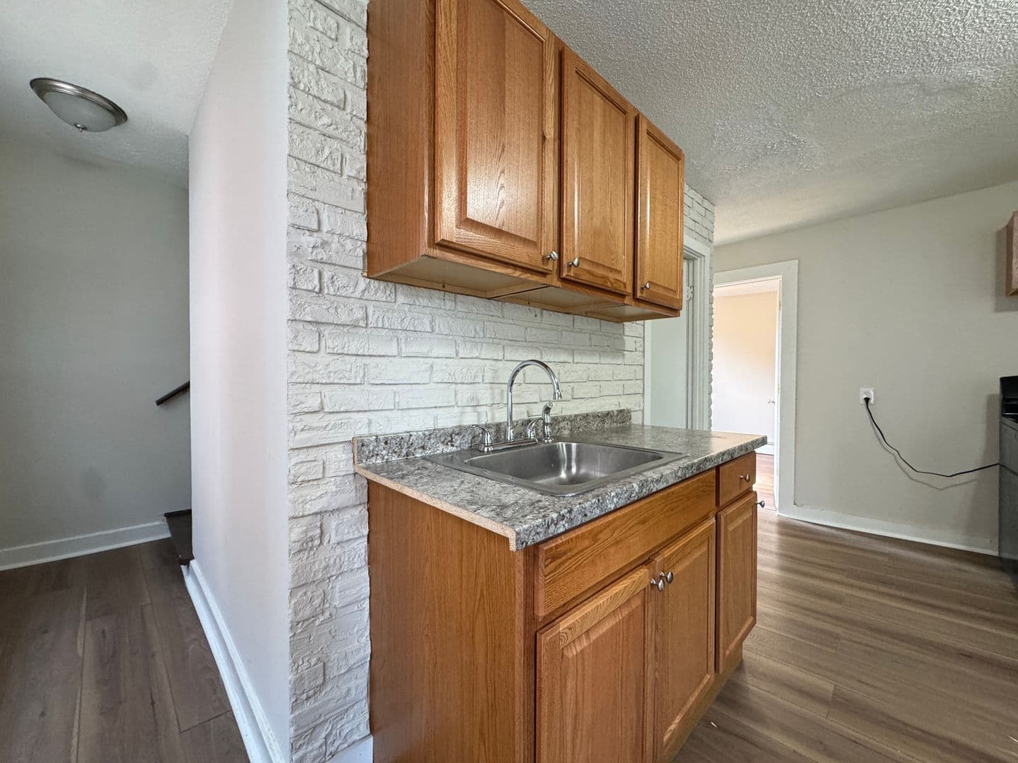 New Haven Apartment: 312 Davenport Ave