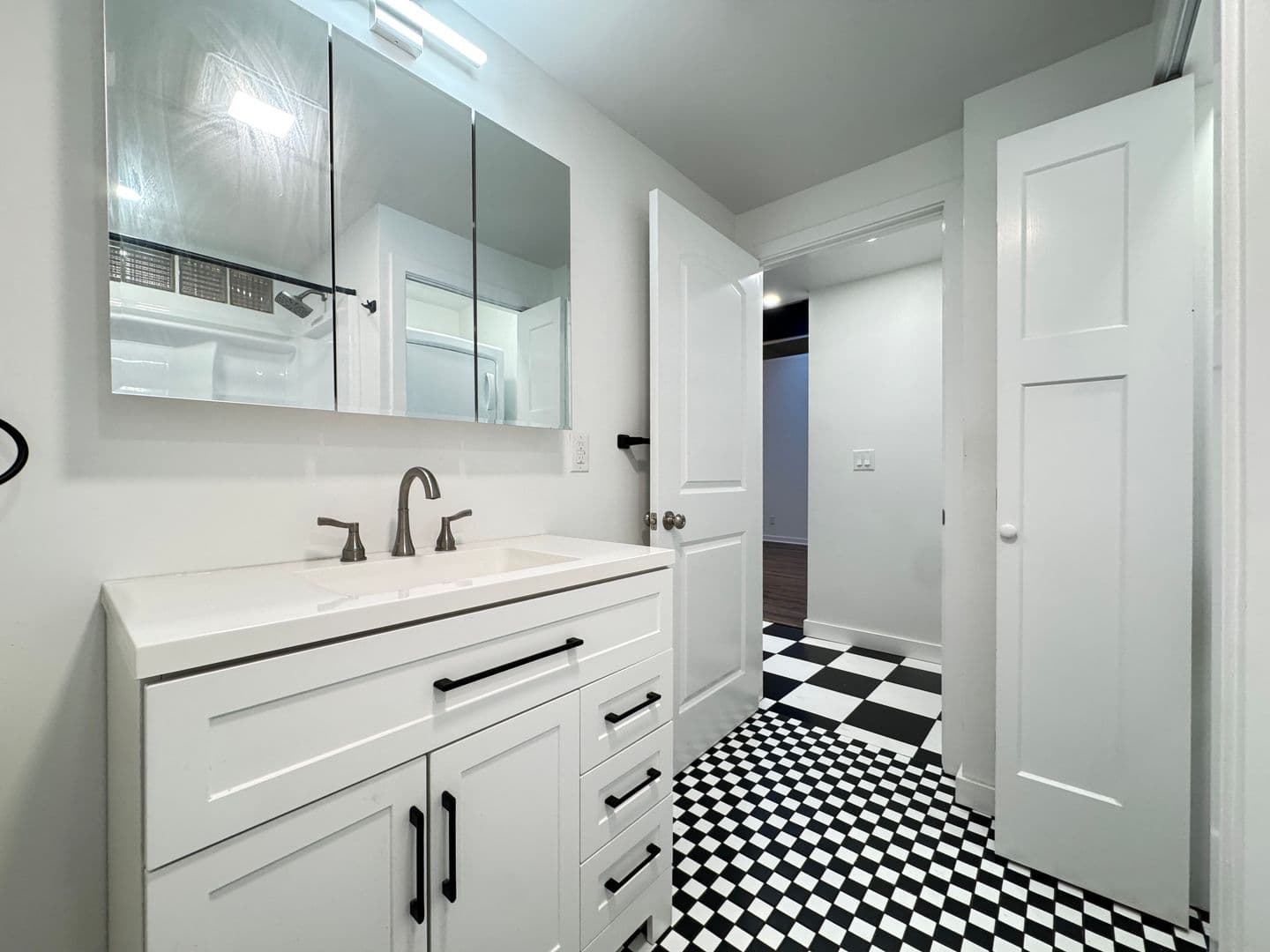 New Haven Apartment: 9-11 Pearl St