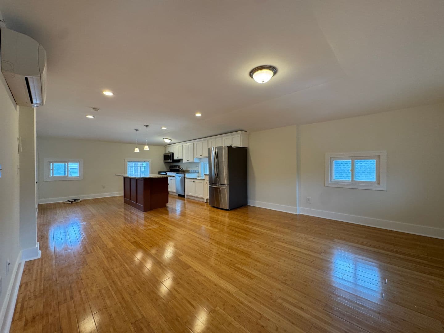 New Haven Apartment: 169 Olive St