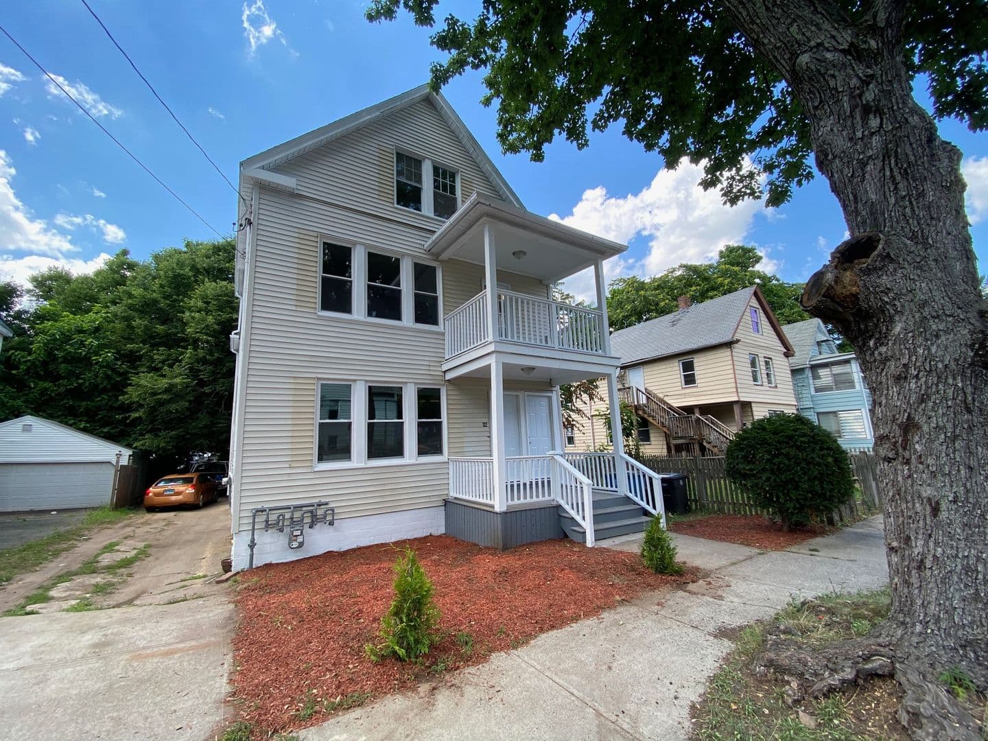 County Apartment: New Haven