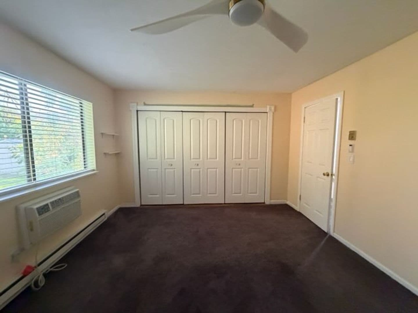 Meriden Condo: 181 Hicks St