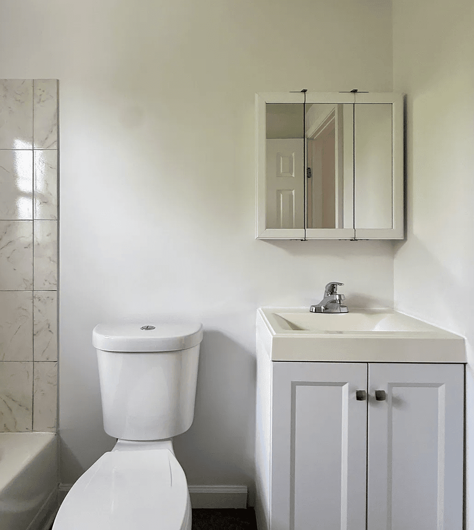 County Apartment: New Haven