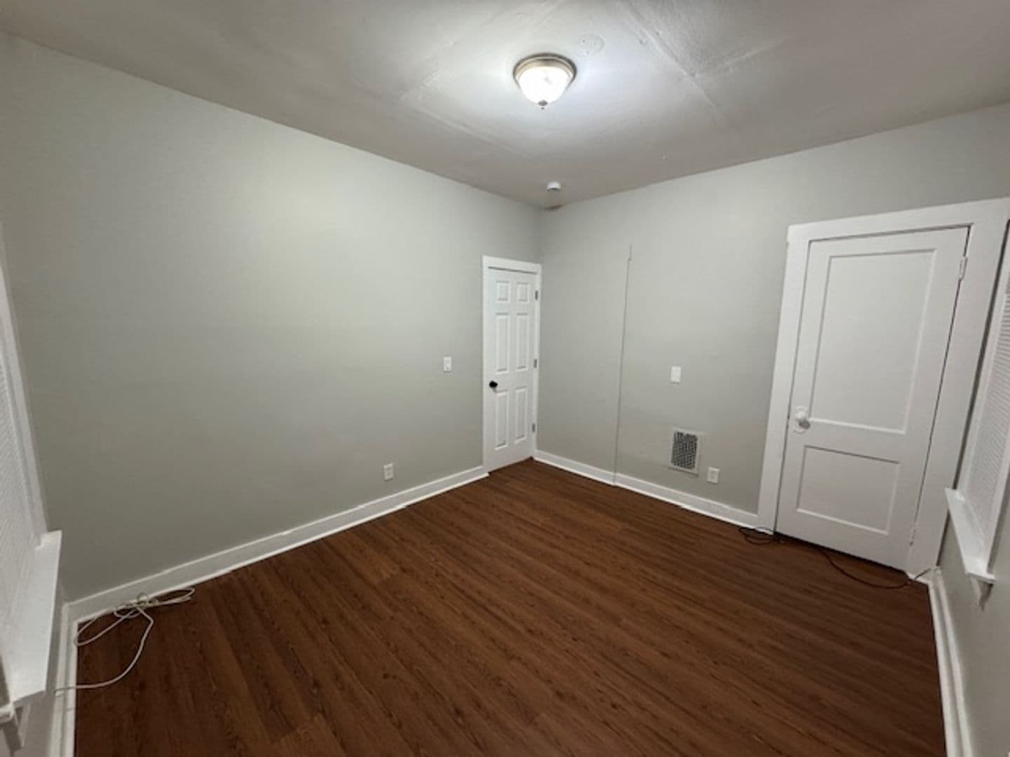 County Apartment: New Haven