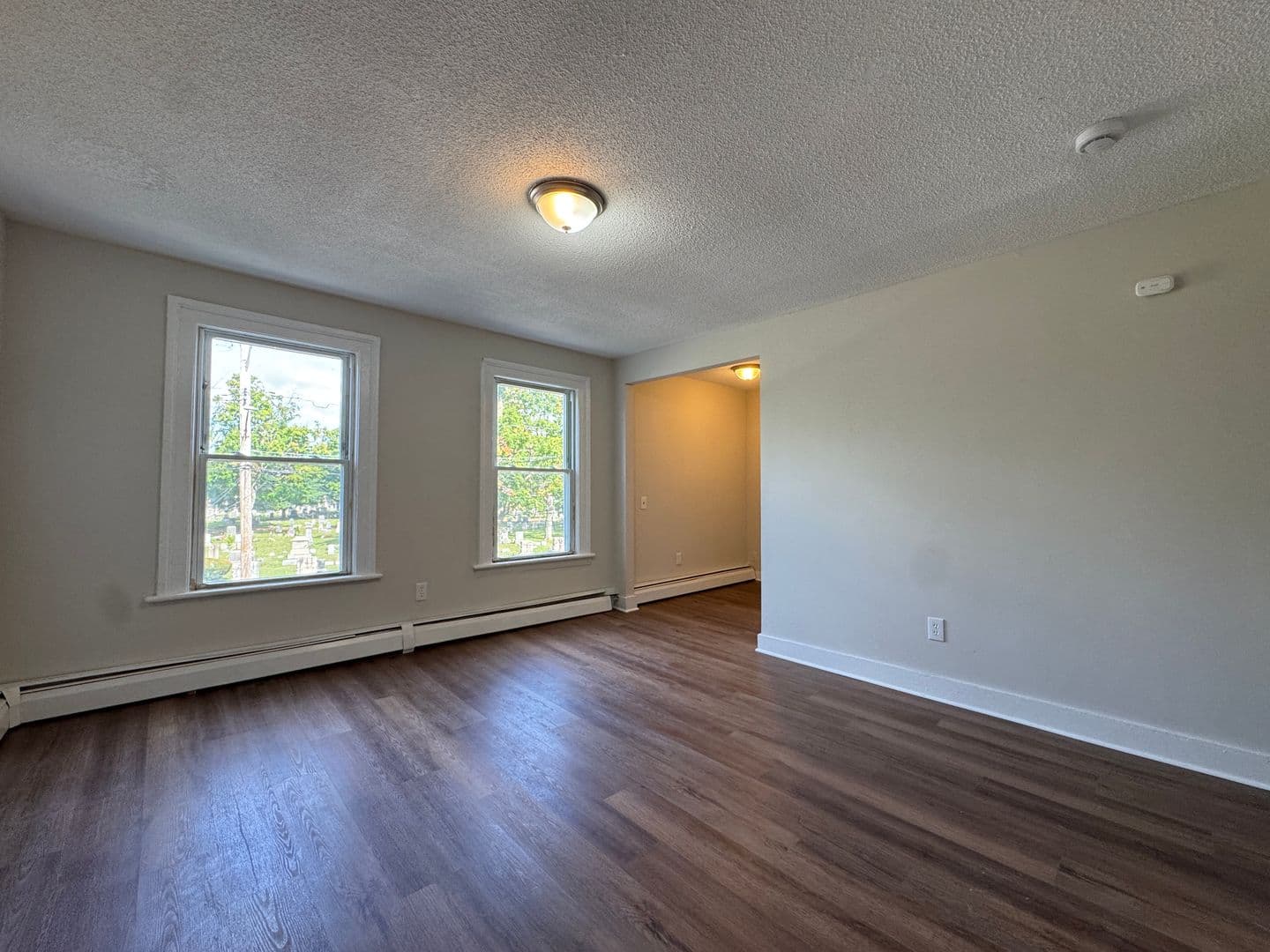 New Haven Apartment: 312 Davenport Ave
