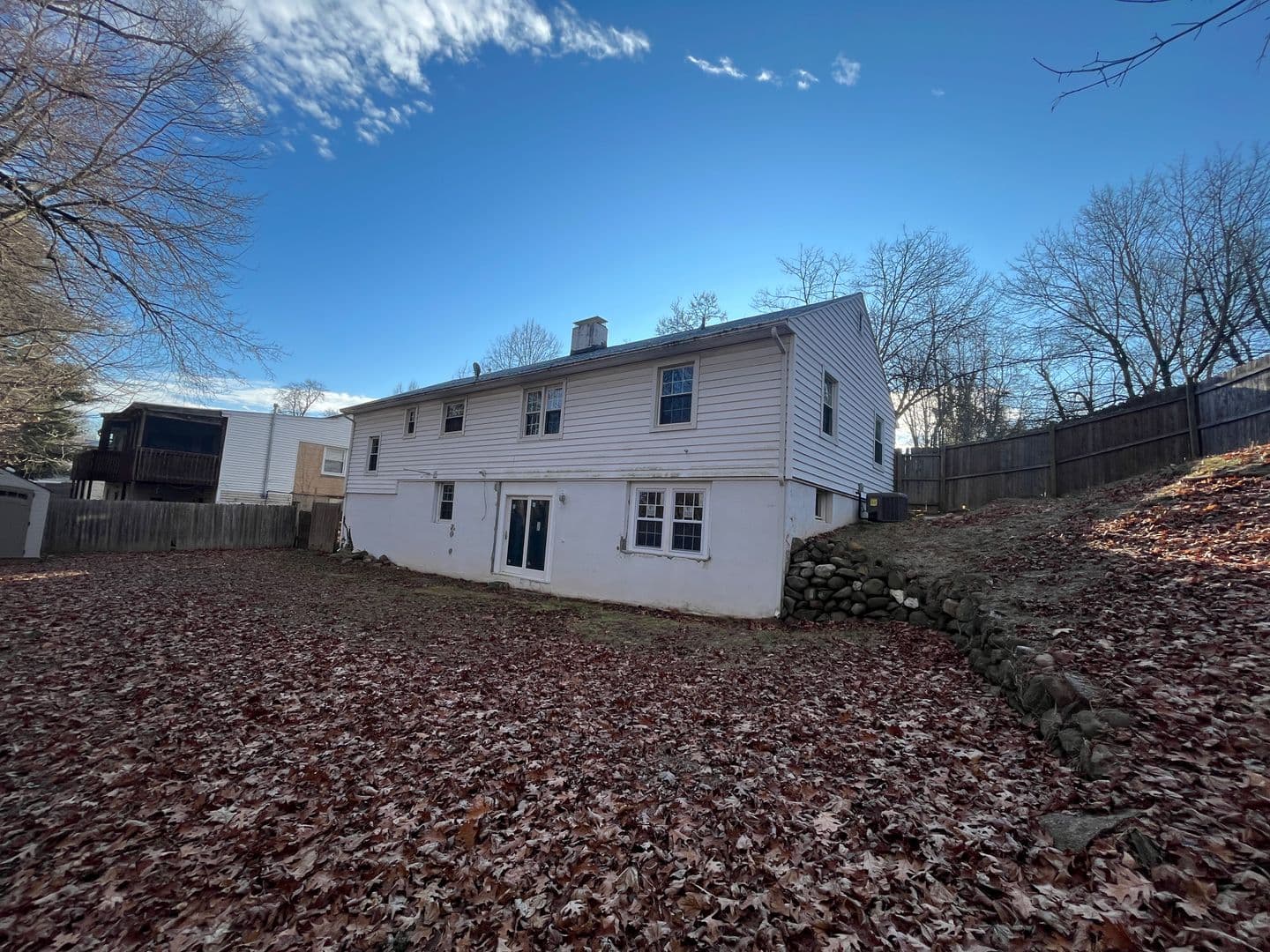 County Apartment: New Haven