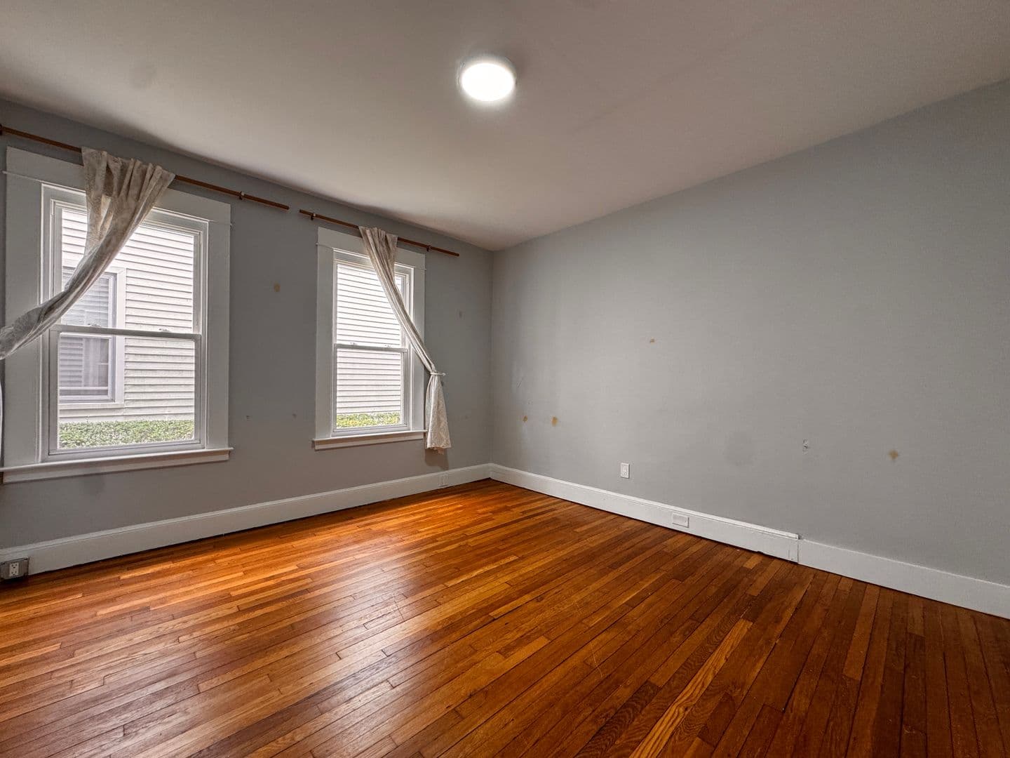 New Haven Apartment: 155 Foster Street